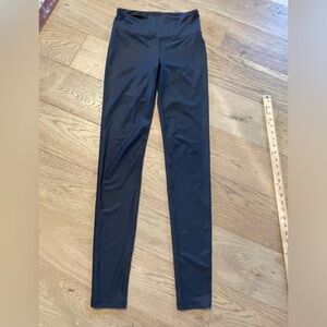 Amalli talli leggings small